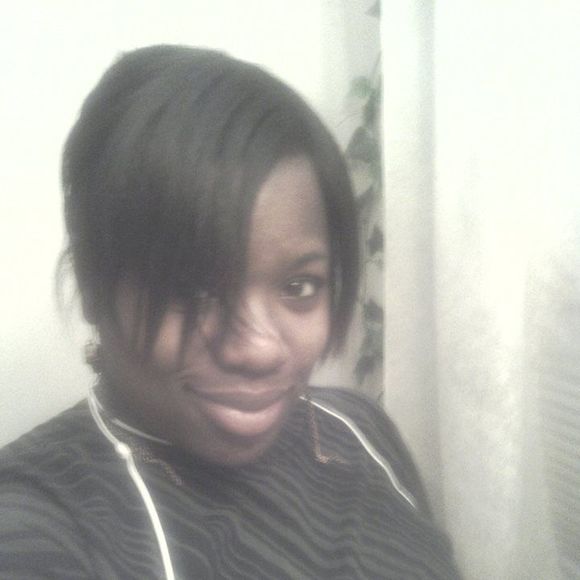 Meet your Posher, Leena - Picture 1 of 1